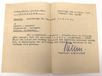 Heer, Wehrstammbuch eines Angehörigen der Artillerie Ersatz Abteilung 114 Eger, danach diverse weitere Artillerieabteilungen, am 20.7.44 entlassen. Eingetragenes Verwundetenabzeichen schwarz und silber, Rußlandfeldzug.