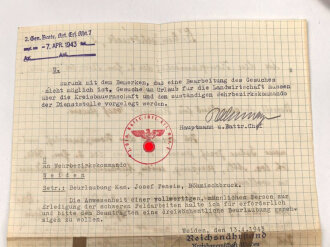 Heer, Wehrstammbuch eines Angehörigen der Artillerie Ersatz Abteilung 114 Eger, danach diverse weitere Artillerieabteilungen, am 20.7.44 entlassen. Eingetragenes Verwundetenabzeichen schwarz und silber, Rußlandfeldzug.