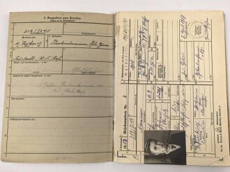 Heer, Wehrstammbuch eines Angehörigen zunächst...