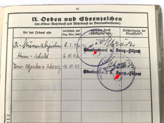 Heer, Wehrstammbuch eines Angehörigen zunächst Pionier Ersatz Btl. 46 Regensburg, danach verschiedene Grenadier und Pionier Einheiten.