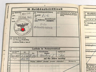 Heer, Wehrstammbuch eines Angehörigen zunächst Pionier Ersatz Btl. 46 Regensburg, danach verschiedene Grenadier und Pionier Einheiten.