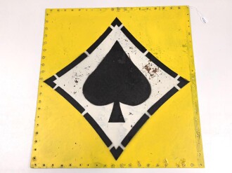 Luftwaffe,  Emblem Jagdgeschwader 53 " Pik AS" Neuzeitliche Anfertigung auf Leichtmetallplatte. 50 x 53cm