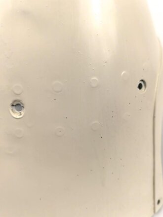 Luftwaffe , Abdeckhaube für eine Propellernabe. laut Angaben des Vorbesitzers Bf108. Gesamthöhe 30cm, Maximale Breite 31,5cm. Überlackiertes Stück