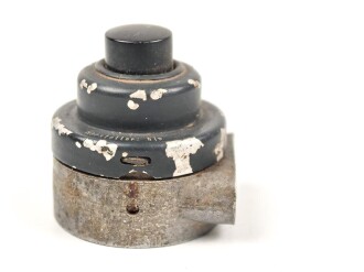 Luftwaffe, Druckknopf für Knüppelgriff KG12,  Fl.E.582501. Funktion nicht geprüft