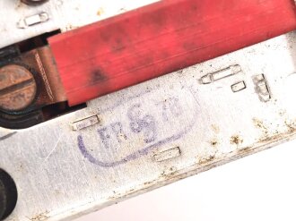 Luftwaffe, Selbstschalter Fl E5002 06. Ungebraucht, in beschädigter Umverpackung