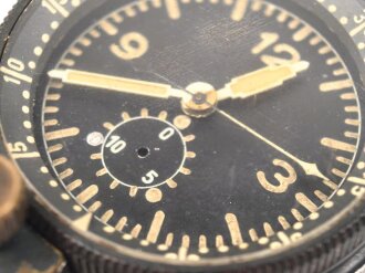 Luftwaffe,  Borduhr Bo-UK1, Junghans Werk, Restaurationsprojekt, Nachgedrehter Innenring beiliegend