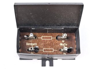 Luftwaffe , Widerstandskasten Gerät 19 E 5304 A-3 . Ungebraucht, 2 Stück in der originalen Umverpackung
