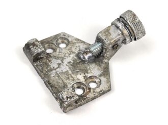 Luftwaffe, Revi 12C Befestigungsplatte, aufgearbeiteter Bodenfund