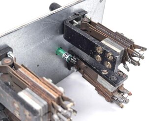 Luftwaffe, Teil von Luftschrauben Stellungsanzeiger Hs 129, die Kellog und Zugschalter sind Original