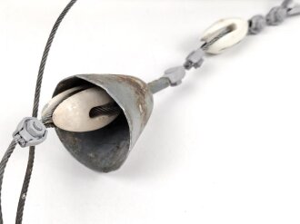 Luftwaffe , Teil einer Antenne für Funkanlage  Bf 109 B-G2. Die Isolatoren, Schirme und der Antenneneingang Rumpf Original, der Rest neuzeitlich dazugebaut.