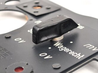 Luftwaffe , Instrumentenbrett Henschel Hs 129 B. Neuzeitliche Sammleranfertigung aus Aluminium. gebraucht