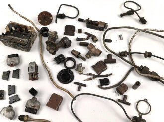 Luftwaffe, Konvolut Flugzeugteile aller Art, alles mehr oder weniger defekt