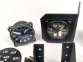Luftwaffe, Konvolut Flugzeugteile aller Art, alles neuzeitliche Nachbauten, meist aus Kunststoff