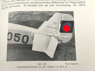 "Praktische Therorie in der Flugtechnik Band 4 - Der Flug" datiert 1941, 208 Seiten, DIN A5
