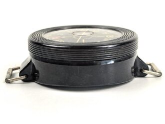 Luftwaffe, Armbandkompass für fliegendes Personal , Bauart Kadlec AK39, Fl 23235. Sehr kleine Blase, guter Zustand