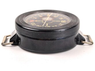 Luftwaffe, Armbandkompass für fliegendes Personal , Bauart Kadlec AK39, Fl 23235. Sehr kleine Blase, guter Zustand