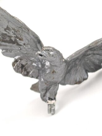 Plastischer Adler zum Aufschrauben auf eine Fahnenspitze ? Flügelspannweite 20,5cm. Nicht magnetisch, neuzeitlich lackiert