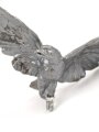 Plastischer Adler zum Aufschrauben auf eine Fahnenspitze ? Flügelspannweite 20,5cm. Nicht magnetisch, neuzeitlich lackiert