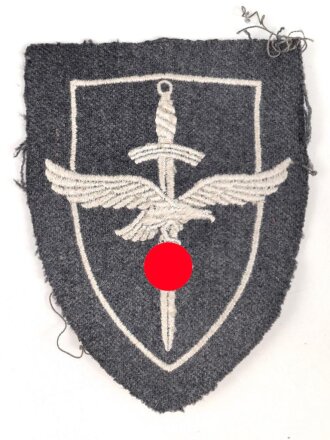 Luftwaffe, Ärmelabzeichen für eine Flakhelferin, getragenes Stück