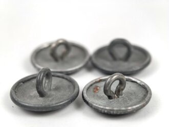 Vier Knöpfe für eine Feldbluse der Wehrmacht. Späte, blaugraue Lackierung, je 19mm