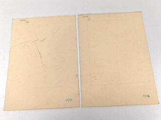 Paar großformatige Studioaufnahmen eines Angehörigen des Heeres. Gesamtmaß je 25 x 35cm