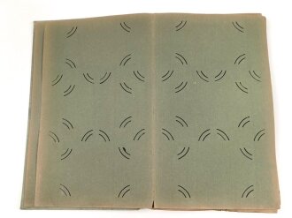 1. Weltkrieg, leeres Postkarten / Fotoalbum. Seiten lösen sich zum Teil, Maße 26 x 41cm