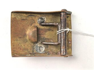 Koppelschloss für Angehörige der SA. Schmale Ausführung 40mm, das Emblem alt wieder aufgelötet, auf der Spitze stehendes Hakenkreuz