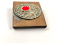 Koppelschloss für Angehörige der SA. Schmale Ausführung 40mm, das Emblem alt wieder aufgelötet, auf der Spitze stehendes Hakenkreuz
