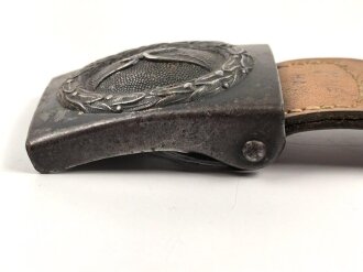 Luftwaffe, Koppelschloss für Mannschaften. Eisen lackiert, Lederzungedatiert 1942