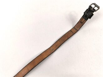 Mantelriemen Wehrmacht, datiert 1942, gebraucht. Passt im letzten Loch um ein Kochgeschirr der Wehrmacht