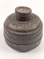 Gasmaskenfilter Wehrmacht, Filtereinsatz 41. Originallack, ungereinigt, Schraubkappe sitzt fest. Nach dem Krieg von der tschechischen Armee vereinnahmt und entsprechend gestempelt