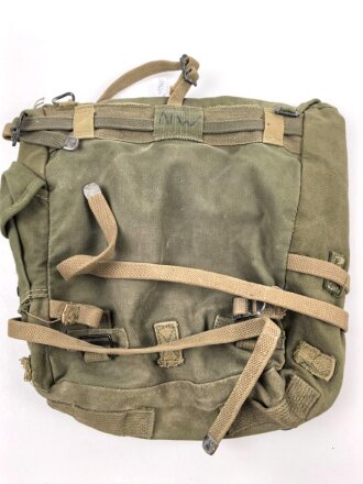 U.S. 1945 dated field pack, combat, well used