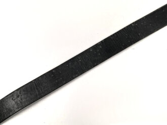 Zweidornkoppel für Führer von Parteiverbänden. Ungereinigtes Stück mit RZM Stempel. Gesamtlänge 112cm