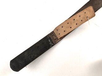 Koppelriemen für Angehörige von Parteiverbänden. Ungereinigt, Gesamtlänge 102cm, Verstelllasche neuzeitlich ergänzt