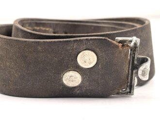 Koppelriemen Wehrmacht, höchstwahrscheinlich nach dem Krieg gekürzt, guter Ersatzteilträger, Gesamtlänge 78cm