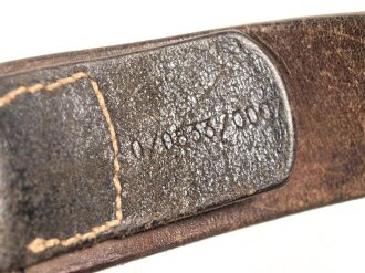 Koppelriemen Wehrmacht mit Reichsbetriebsnummer. Ungereinigt, auf 95cm gekürzt