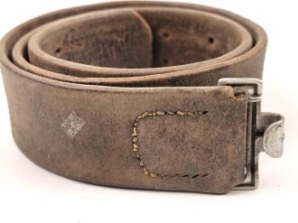 Koppelriemen Wehrmacht . Ungereinigt, auf 88cm gekürzt