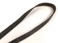 Querriemen / Sturmriemen für die Uniform der Parteiverbände. Schwarzes, angetrocknetes Leder, ungereinigt, Gesamtlänge 98cm
