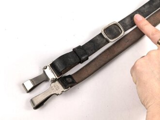 Querriemen / Sturmriemen für die Uniform der Parteiverbände. Schwarzes, weiches Leder, ungereinigt, Gesamtlänge 83cm