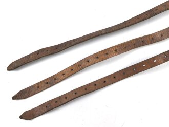 Drei Stück Mantelriemen Wehrmacht, jeweils gebraucht