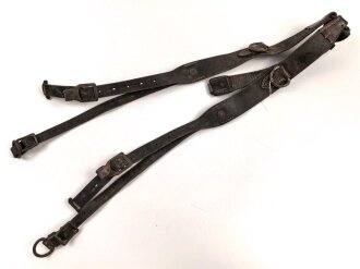 Koppeltragegestell für Angehörige des Heeres. Stark getragenes Stück, ungereinigt, mit Reichsbetriebsnummer