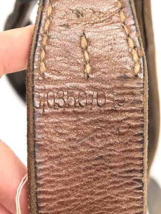 Koppeltragegestell für Angehörige des Heeres. Stark getragenes Stück, ungereinigt, mit Reichsbetriebsnummer