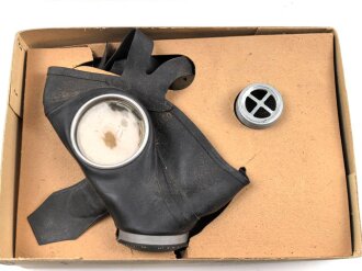 Luftschutz Volksgasmaske 40, Komplett, im Umkarton