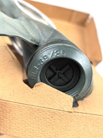 Luftschutz Volksgasmaske 40, Komplett, im Umkarton