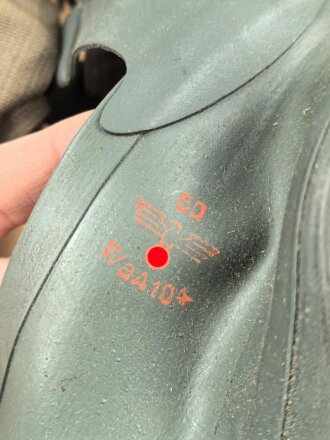 Luftschutz Volksgasmaske 40, Komplett, im Umkarton