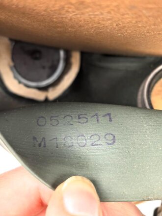 Luftschutz Volksgasmaske 40, Komplett, im Umkarton