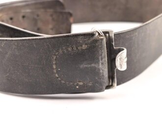 Koppelriemen für Mannschaften der Wehrmacht. Aluminiumgegenhalt, Gesamtlänge 98cm