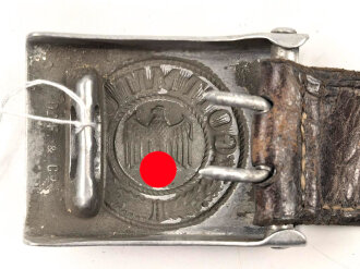 Koppelschloss für Mannschaften des Heeres. Aluminium, die Lederlasche datiert 1939. Entnazifiziert