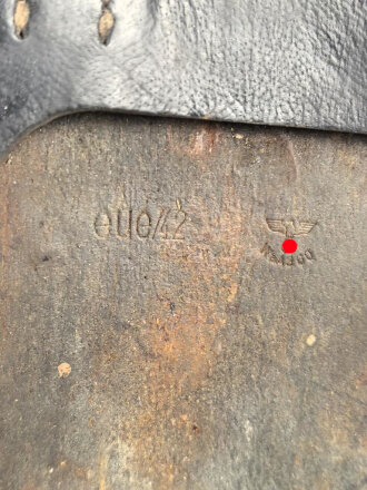 Spatenleder Wehrmacht aus Ersatzmaterial datiert 1942, gebraucht