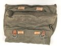 Wehrmacht, Tasche für Signaltuch und Pflöcke zur Befestigung. Datiert 1944
